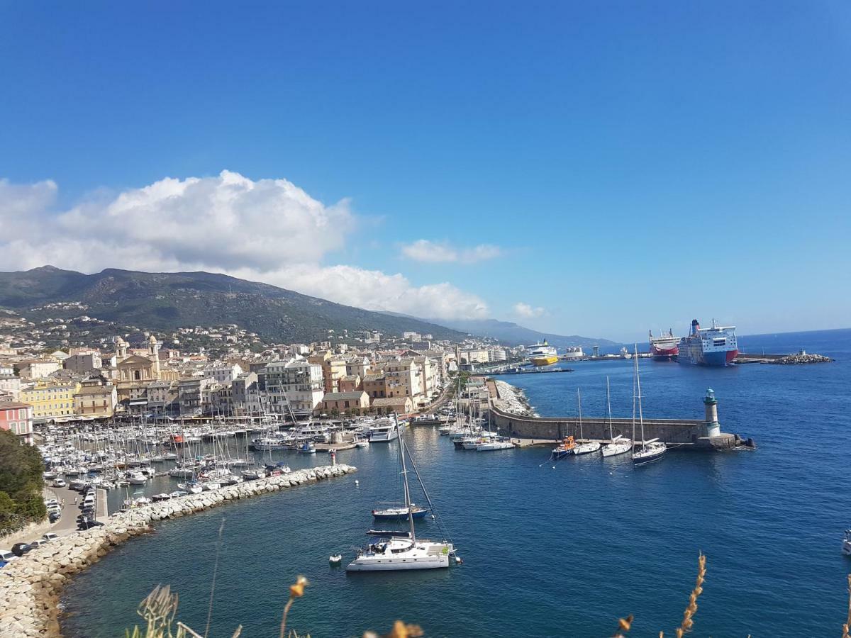 Appartement De Charme Citadelle Bastia Bastia  Eksteriør billede